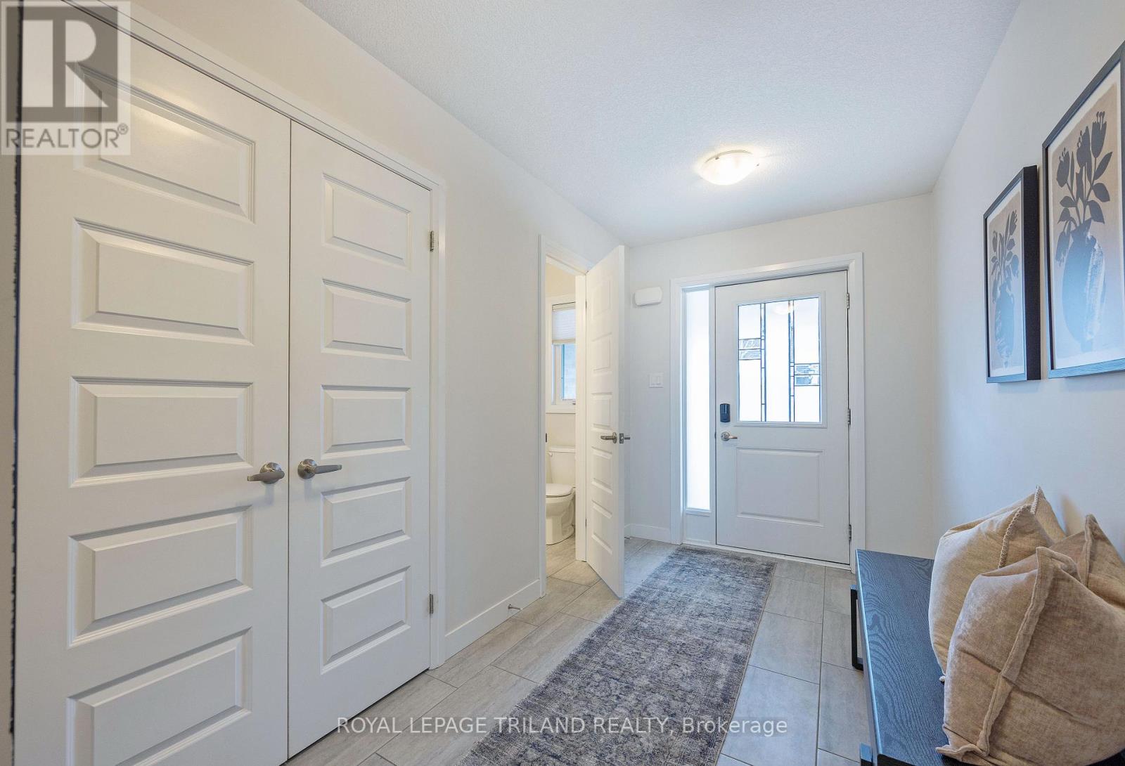 17 - 1110 Meadowlark Ridge, London South, Ontario  N6M 0H4 - Photo 5 - X12903246