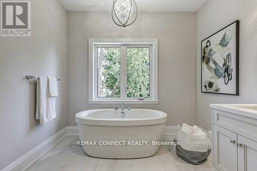 393 Rosebank Road, Pickering, Ontario  L1W 2N3 - Photo 31 - E12903084