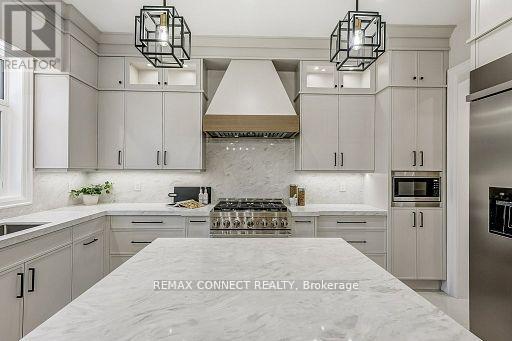 393 Rosebank Road, Pickering, Ontario  L1W 2N3 - Photo 9 - E12903084