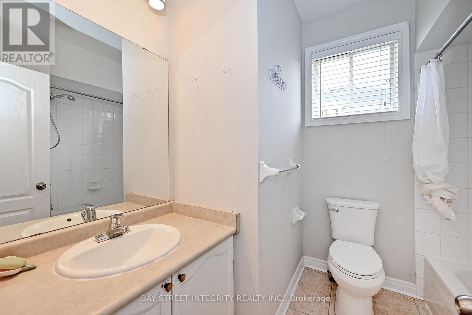 60 Darius Harns Drive, Whitby, Ontario  L1M 2G6 - Photo 23 - E12903142