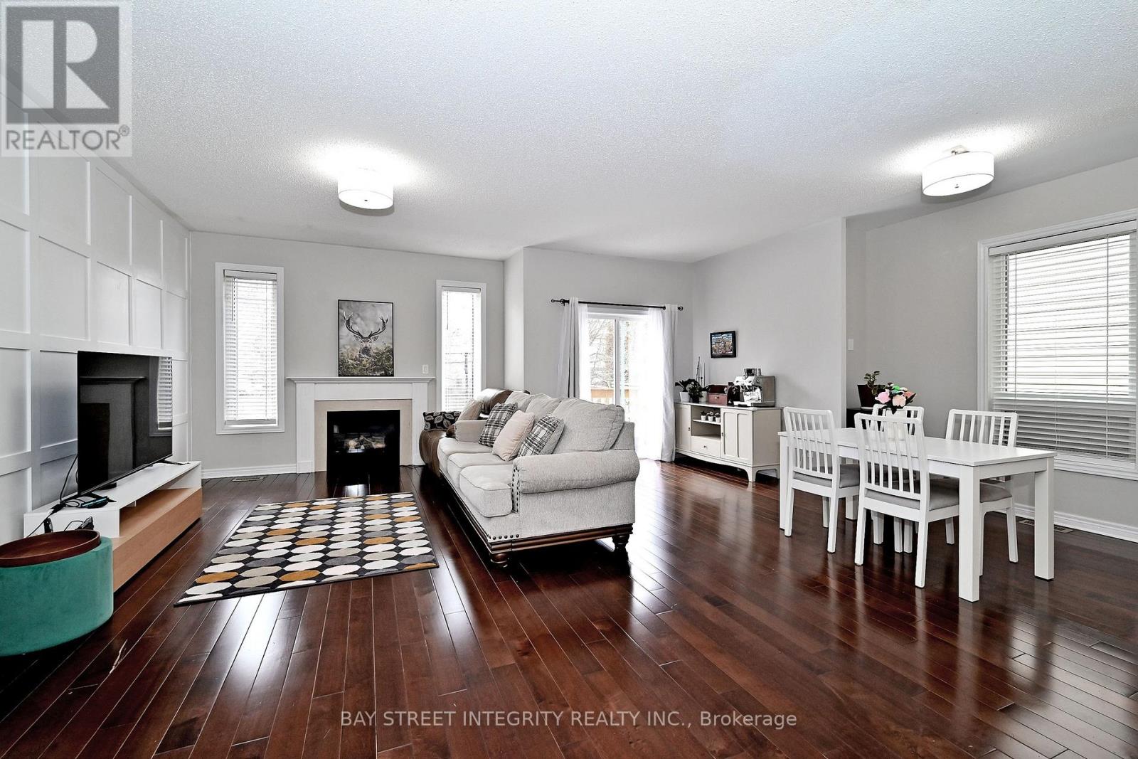 60 Darius Harns Drive, Whitby, Ontario  L1M 2G6 - Photo 3 - E12903142