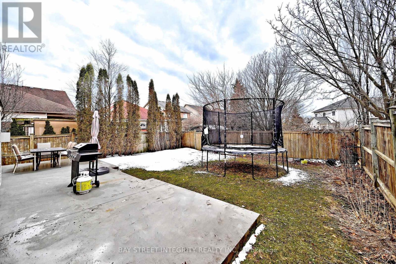 60 Darius Harns Drive, Whitby, Ontario  L1M 2G6 - Photo 35 - E12903142