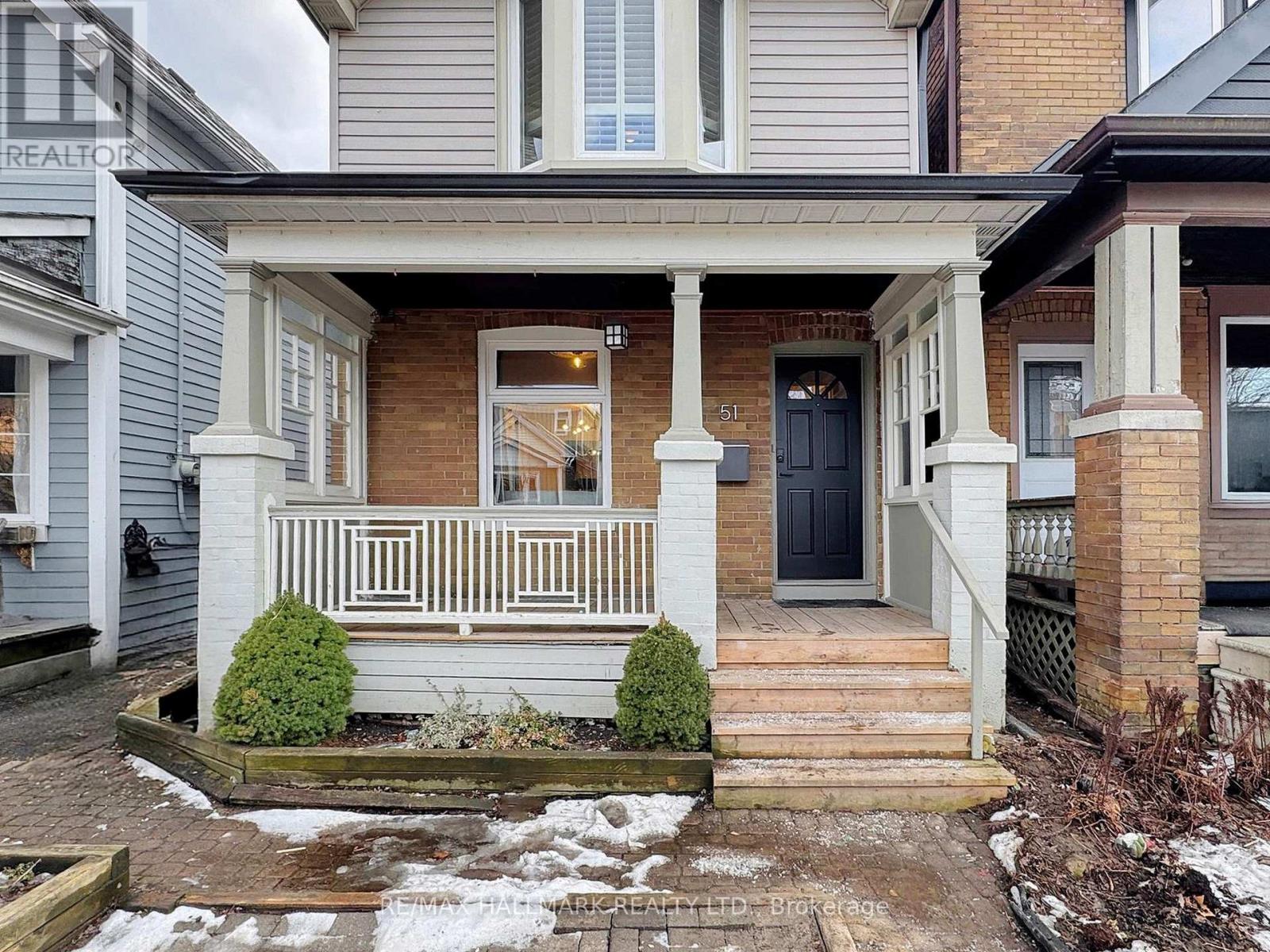 51 Westwood Avenue, Toronto (Broadview North), Ontario  M4K 2A7 - Photo 2 - E12903180