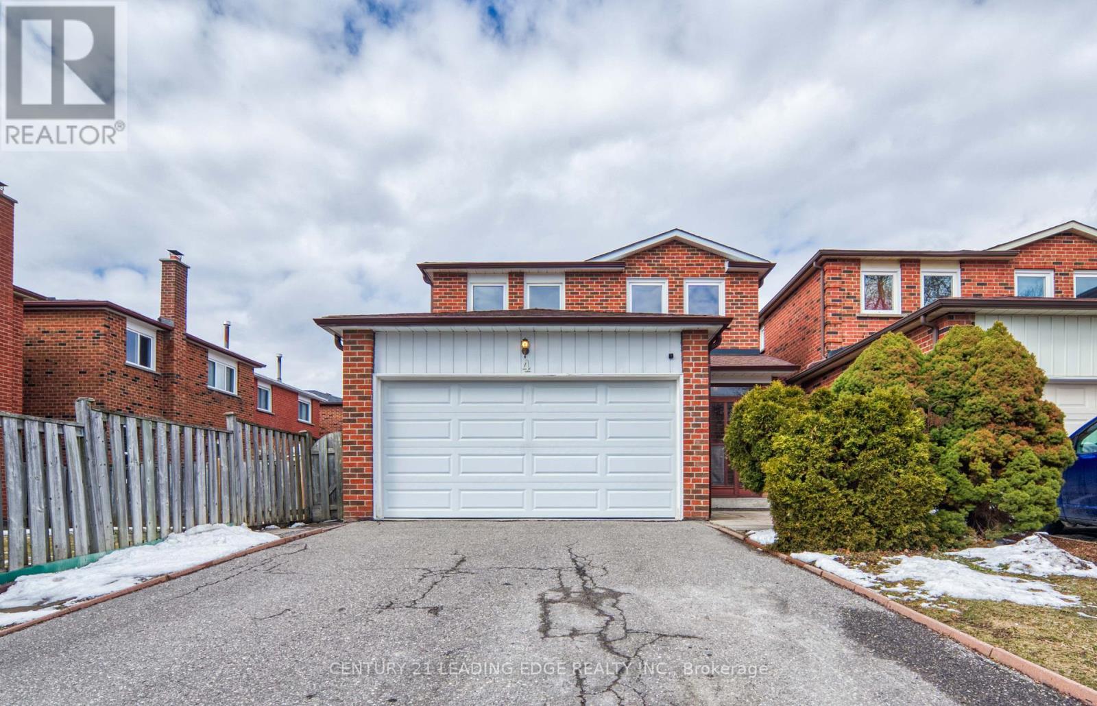 4 Treerun Avenue, Toronto, Ontario  M1V 3K6 - Photo 1 - E12903310