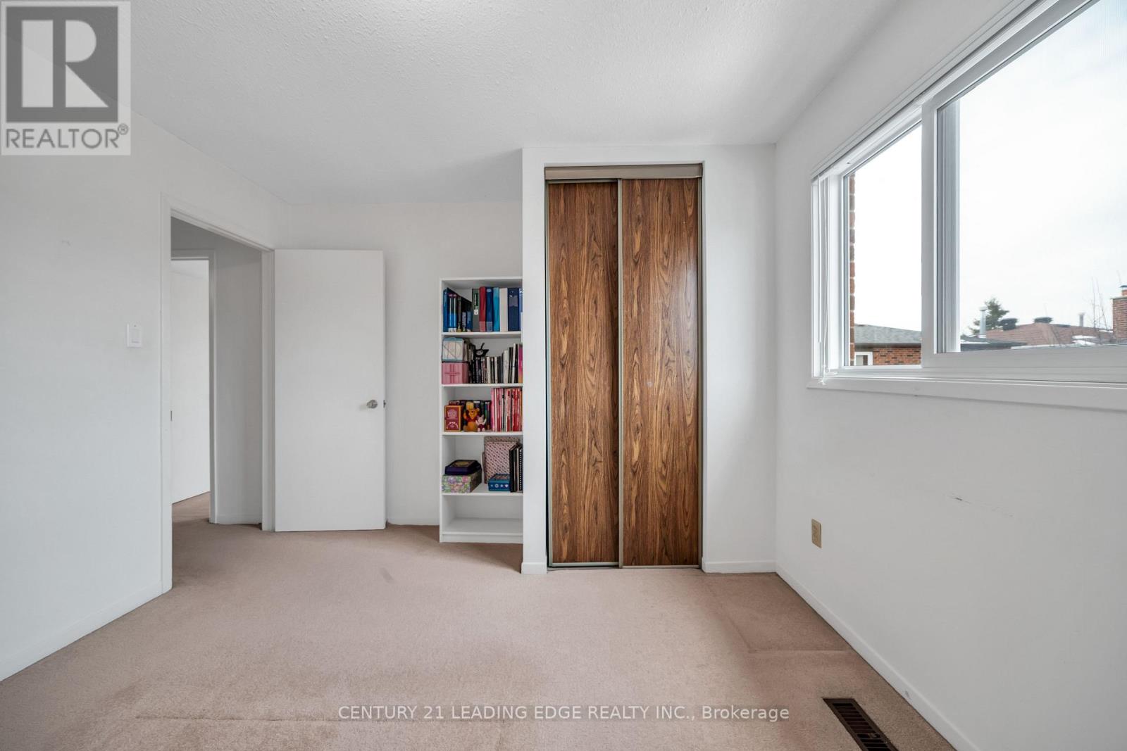 4 Treerun Avenue, Toronto, Ontario  M1V 3K6 - Photo 28 - E12903310