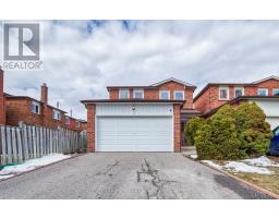 4 TREERUN AVENUE, Toronto, Ontario