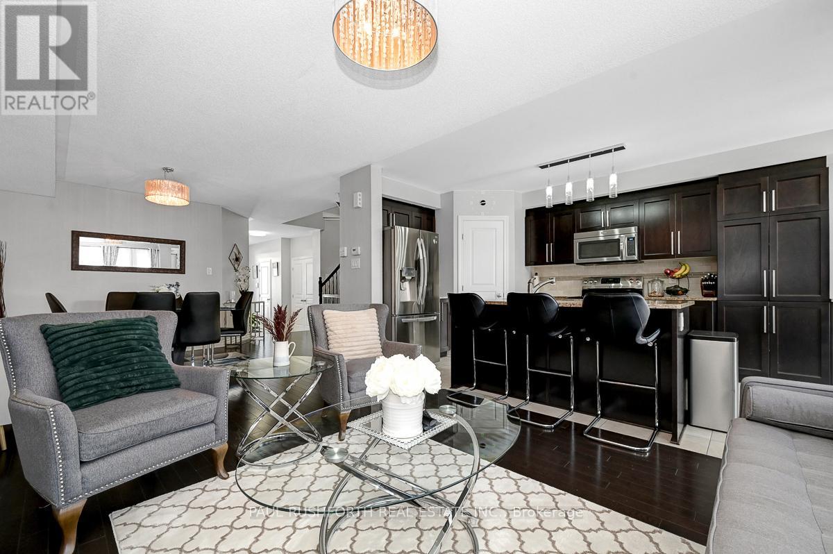 560 Du Pin Rouge Way, Ottawa, Ontario  K1W 0C4 - Photo 12 - X12903256