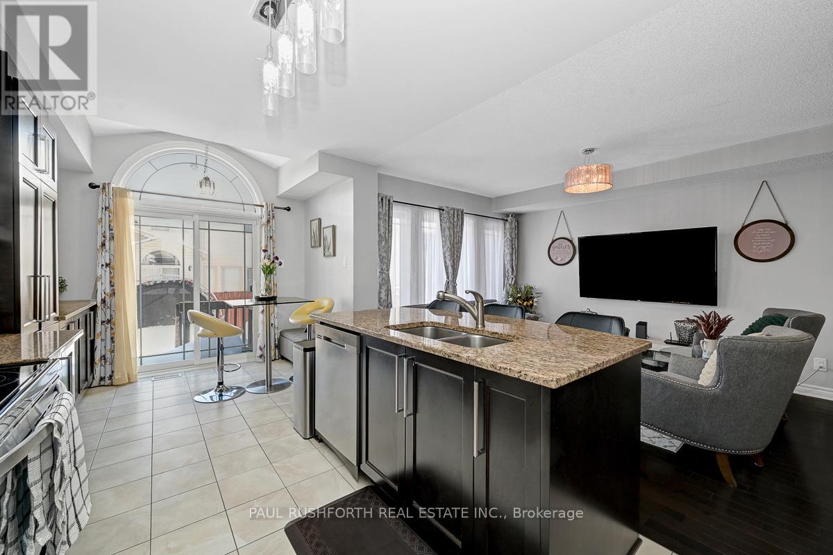 560 Du Pin Rouge Way, Ottawa, Ontario  K1W 0C4 - Photo 17 - X12903256