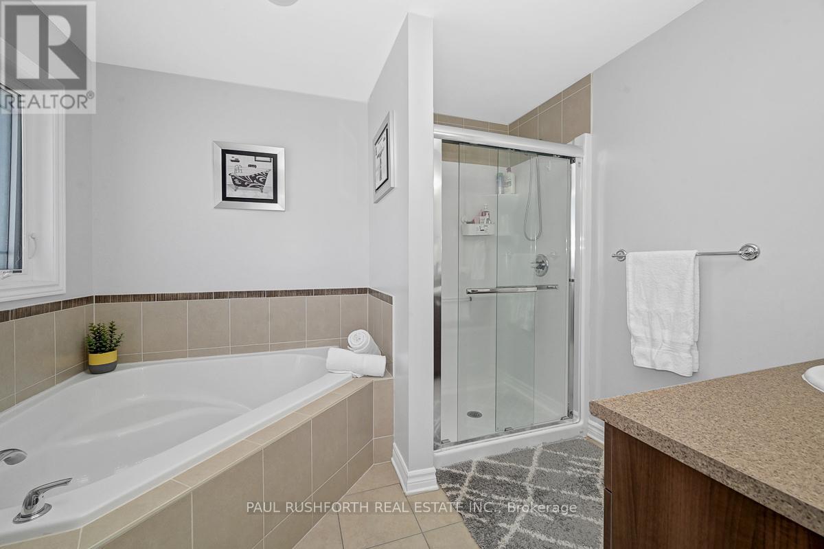 560 Du Pin Rouge Way, Ottawa, Ontario  K1W 0C4 - Photo 25 - X12903256