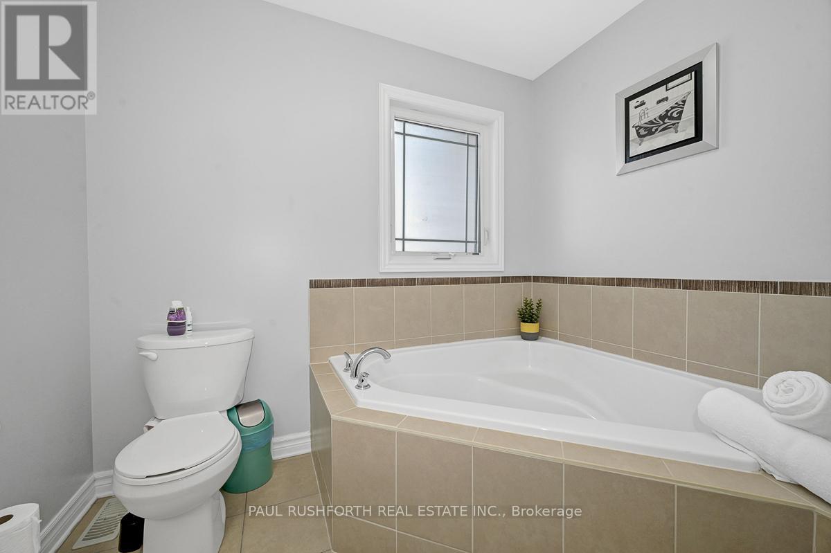 560 Du Pin Rouge Way, Ottawa, Ontario  K1W 0C4 - Photo 26 - X12903256