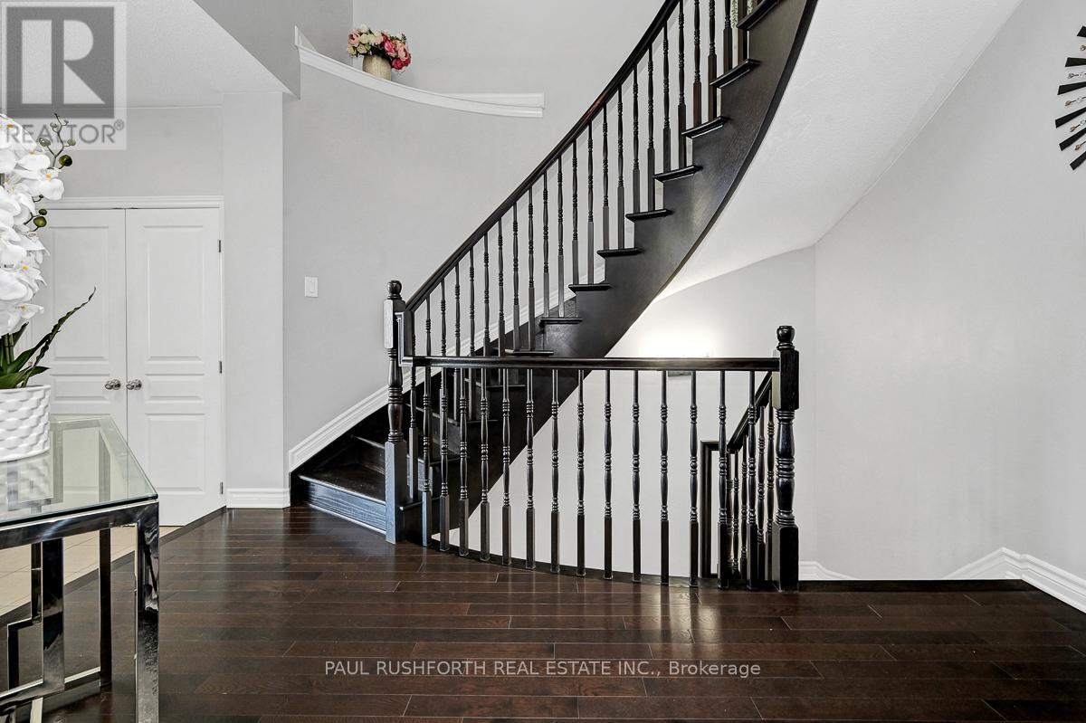 560 Du Pin Rouge Way, Ottawa, Ontario  K1W 0C4 - Photo 5 - X12903256