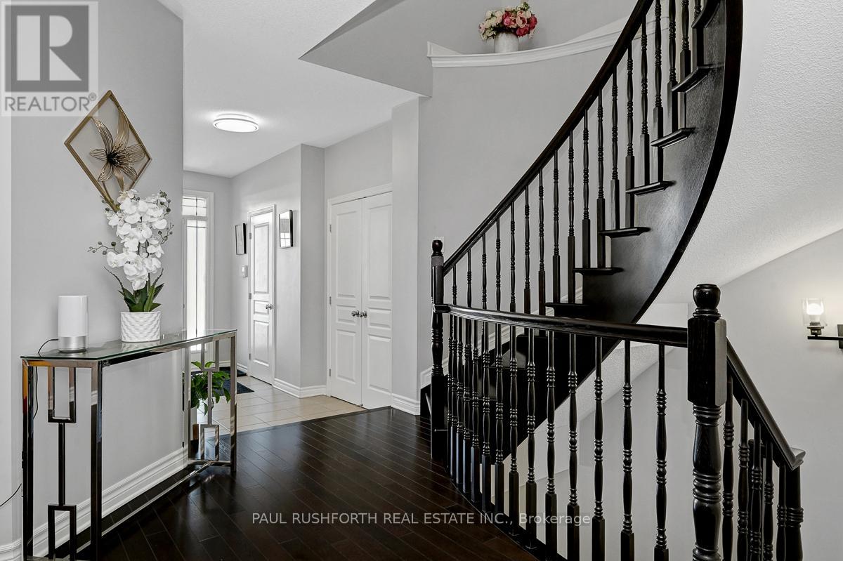 560 Du Pin Rouge Way, Ottawa, Ontario  K1W 0C4 - Photo 6 - X12903256