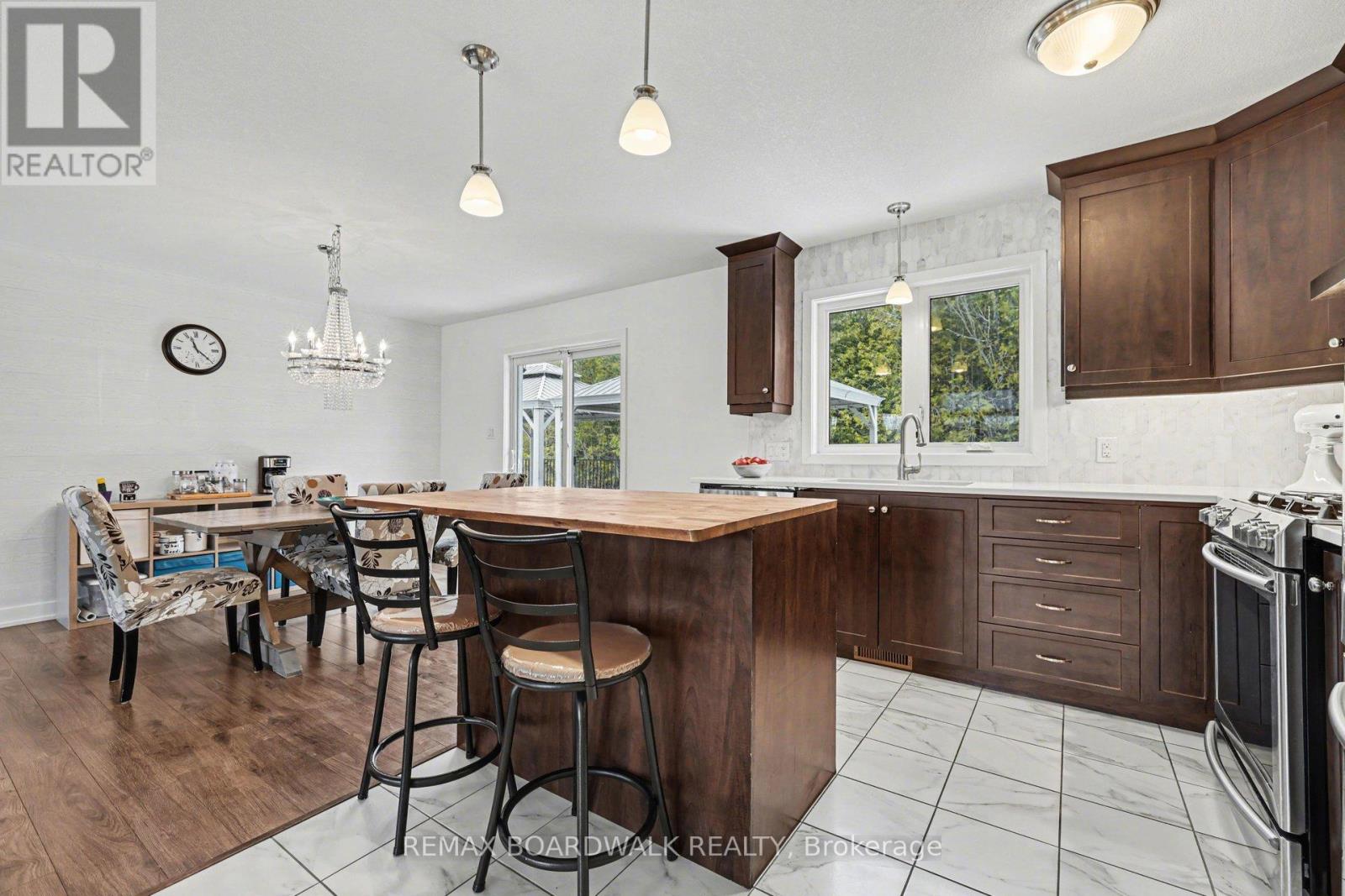 264 Ejs Lane, Beckwith, Ontario  K7A 4S7 - Photo 13 - X12903262