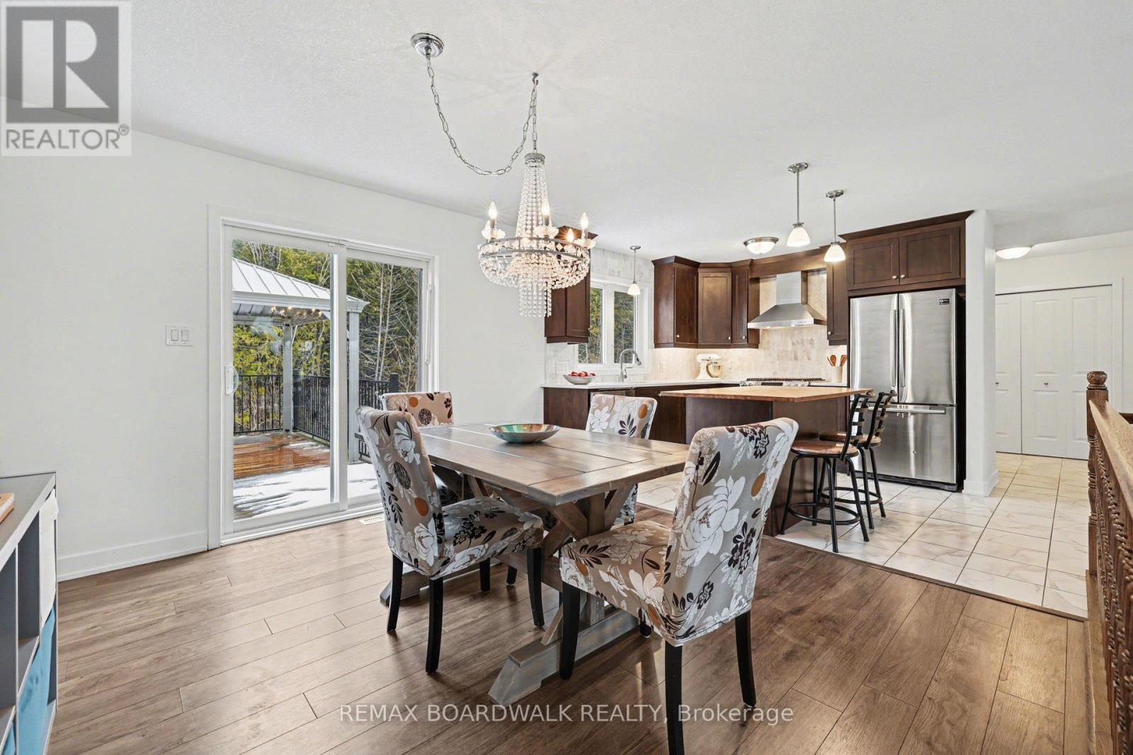 264 Ejs Lane, Beckwith, Ontario  K7A 4S7 - Photo 8 - X12903262