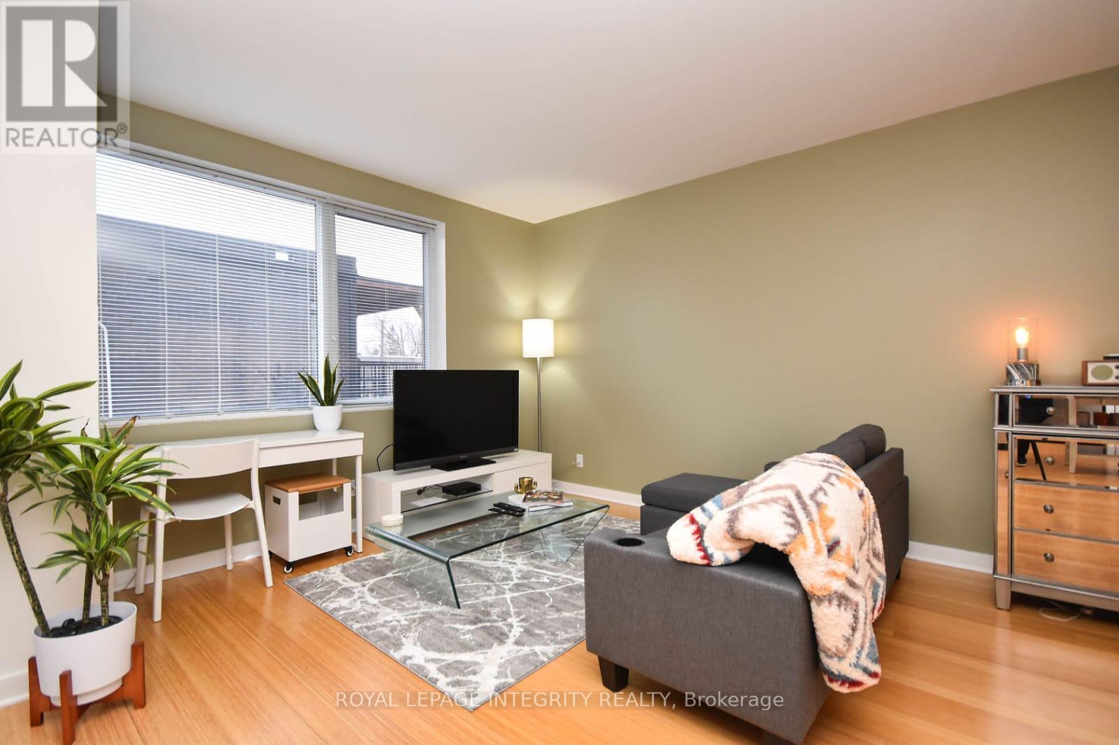 303 - 1014 Bank Street, Ottawa, Ontario  K1S 3W8 - Photo 3 - X12903266