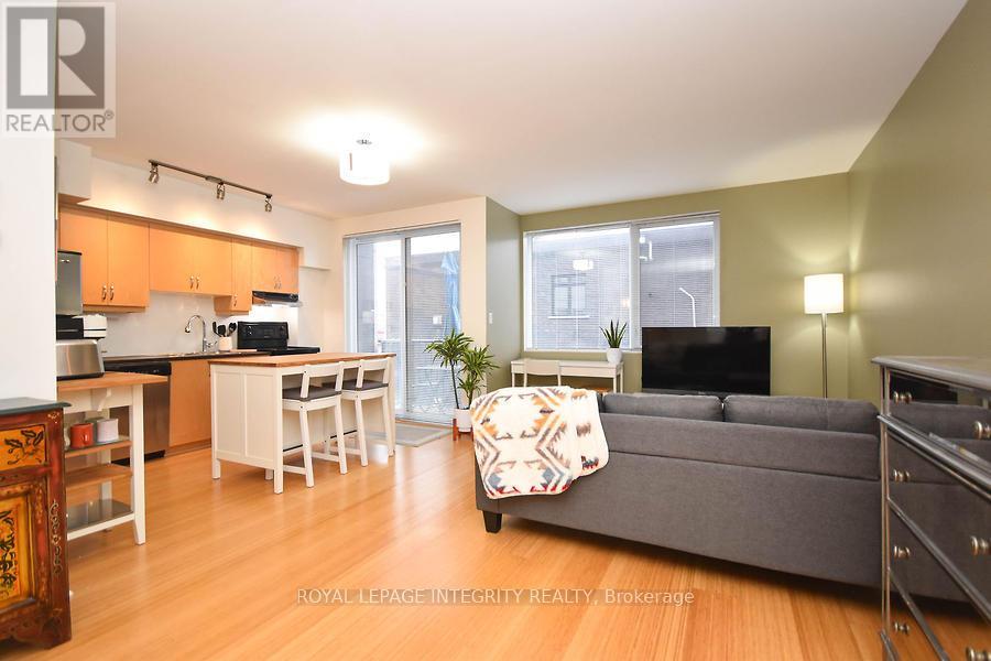 303 - 1014 Bank Street, Ottawa, Ontario  K1S 3W8 - Photo 4 - X12903266