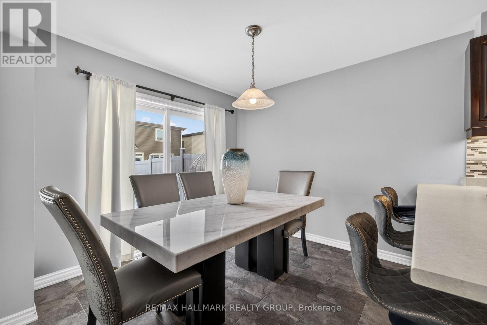 81 Switch Grass Crescent, Ottawa, Ontario  K2J 5Z3 - Photo 11 - X12903278