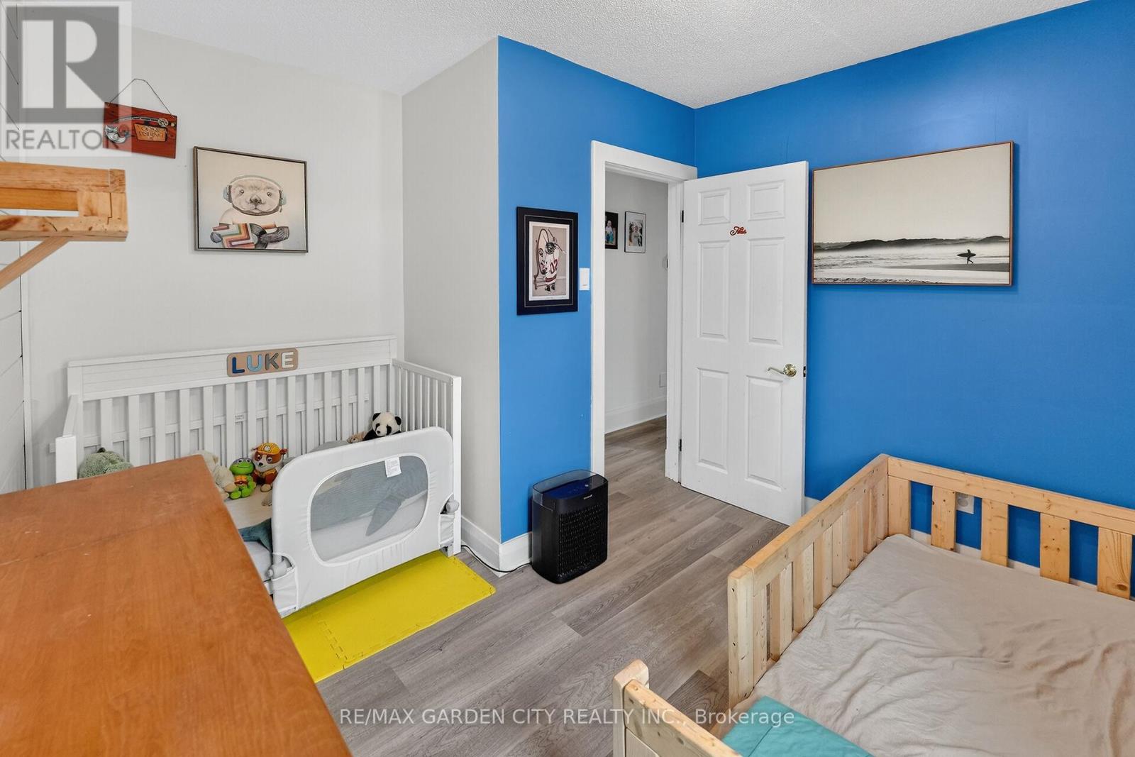 65 Scott Street W, St. Catharines, Ontario  L2R 1E3 - Photo 17 - X12903254