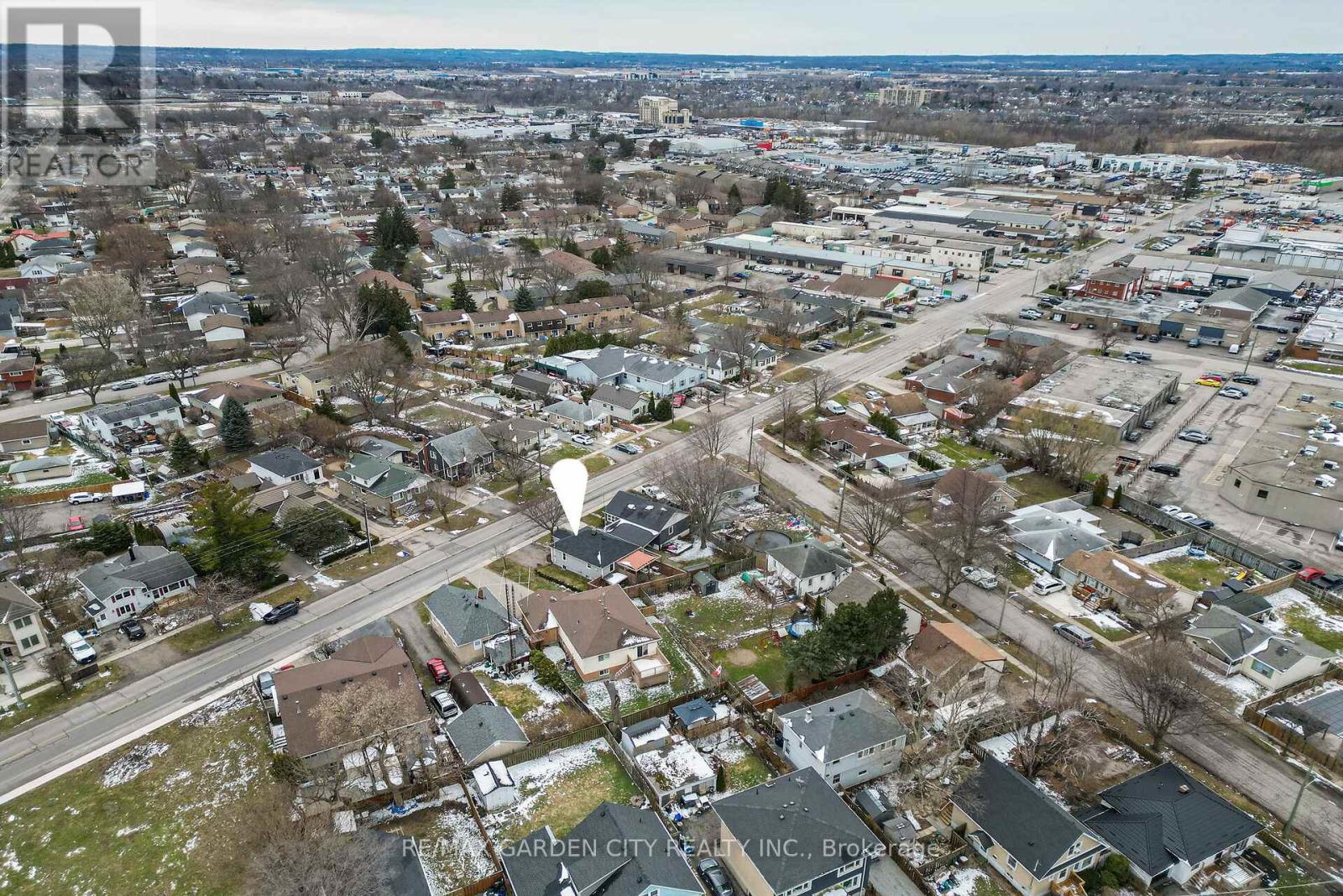 65 Scott Street W, St. Catharines, Ontario  L2R 1E3 - Photo 39 - X12903254