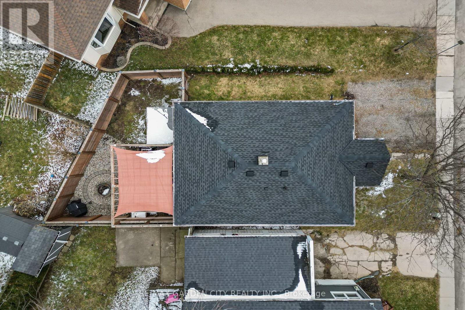 65 Scott Street W, St. Catharines, Ontario  L2R 1E3 - Photo 44 - X12903254