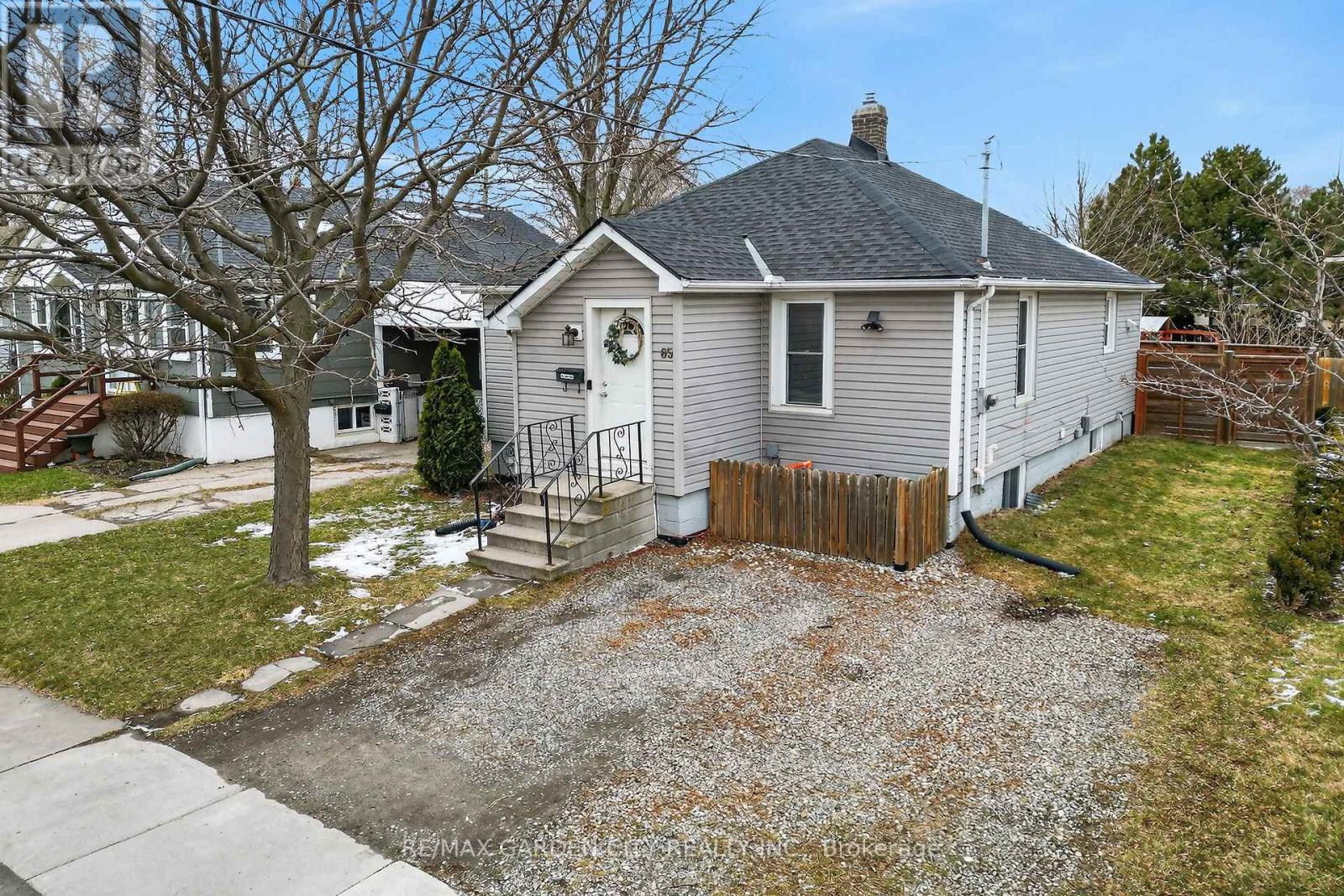 65 Scott Street W, St. Catharines, Ontario  L2R 1E3 - Photo 45 - X12903254