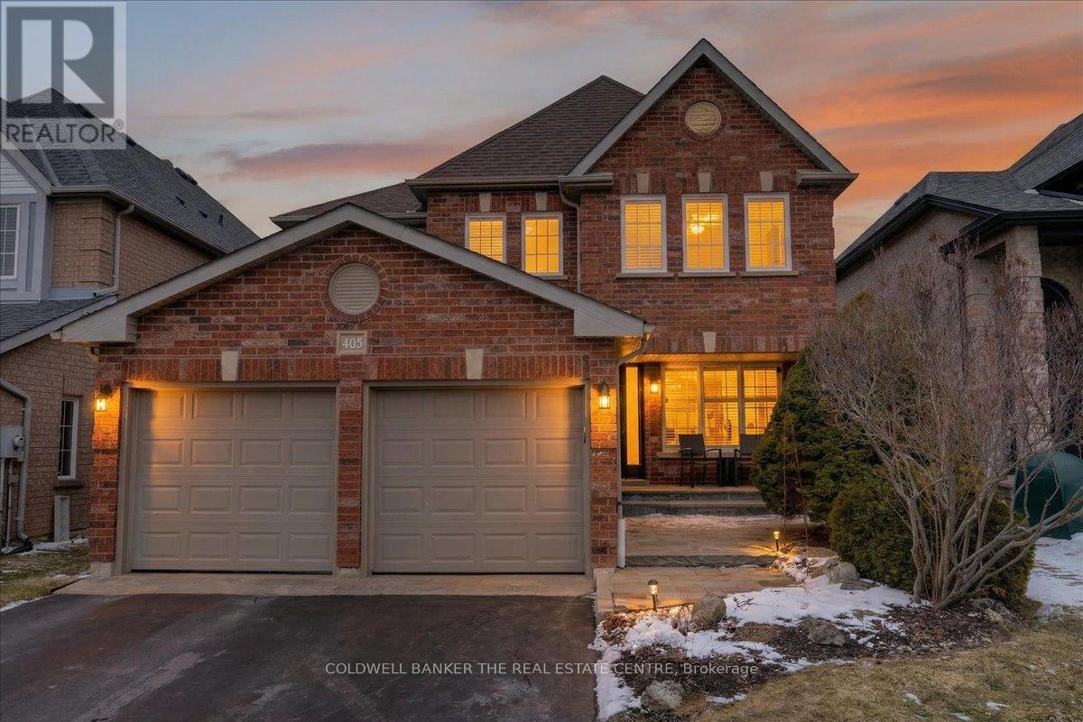 405 Silken Laumann Drive, Newmarket, Ontario  L3X 2J1 - Photo 2 - N12903104