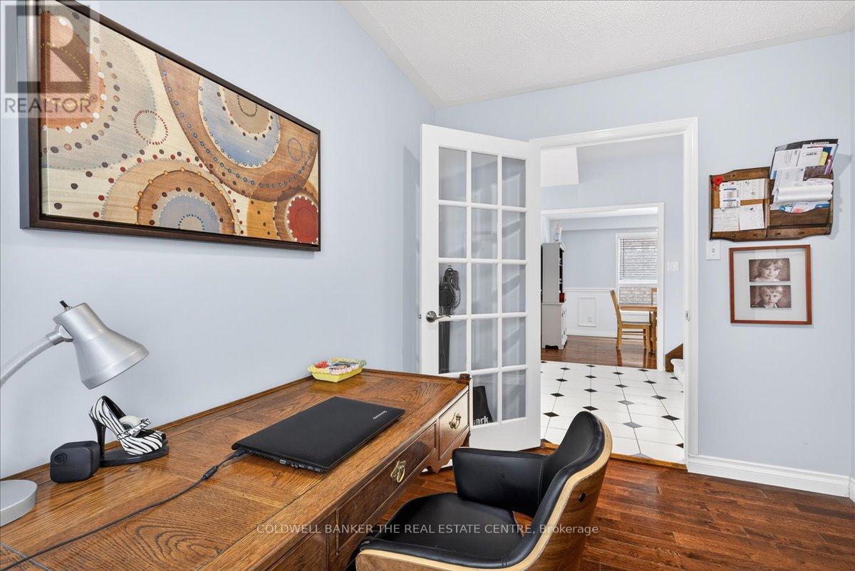 405 Silken Laumann Drive, Newmarket, Ontario  L3X 2J1 - Photo 8 - N12903104