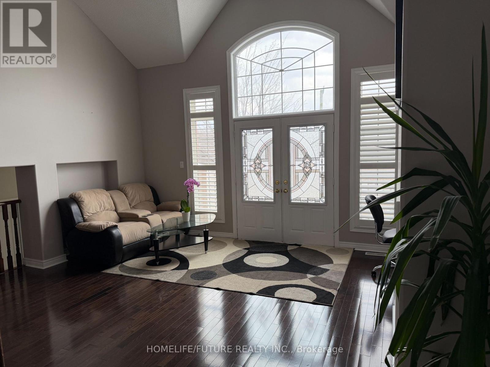 23 Acer Crescent, Whitchurch-Stouffville, Ontario  L4A 0V5 - Photo 10 - N12903140