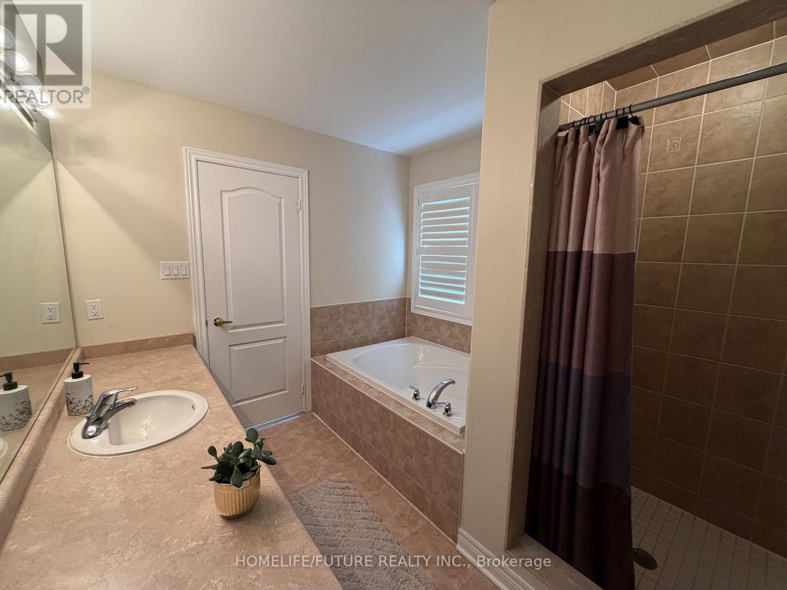 23 Acer Crescent, Whitchurch-Stouffville, Ontario  L4A 0V5 - Photo 29 - N12903140