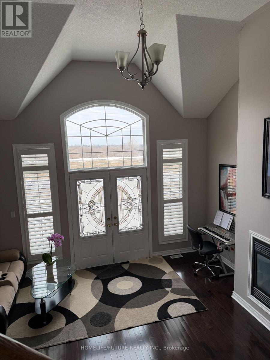 23 Acer Crescent, Whitchurch-Stouffville, Ontario  L4A 0V5 - Photo 9 - N12903140