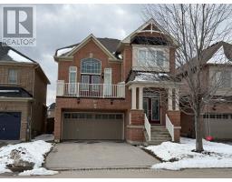 23 ACER CRESCENT, Whitchurch-Stouffville, Ontario