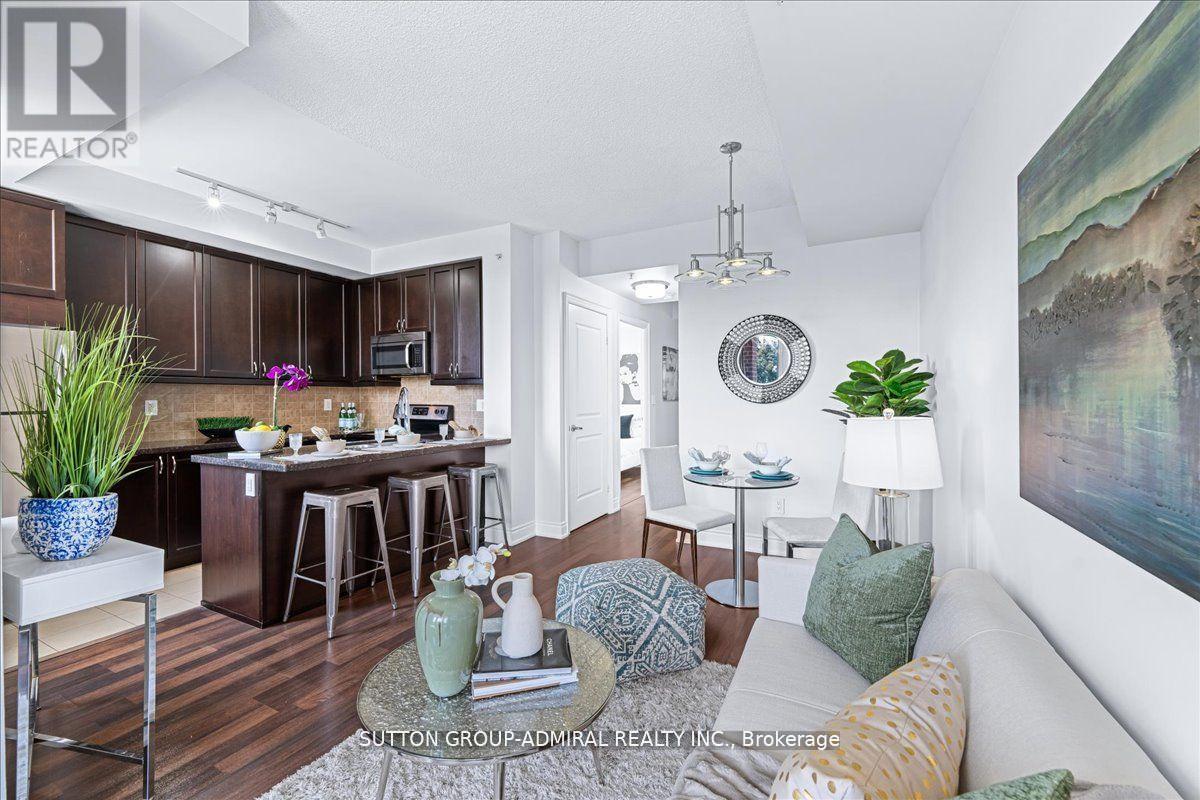 312 - 2396 Major Mackenzie Drive, Vaughan, Ontario  L6A 3Y7 - Photo 7 - N12903192