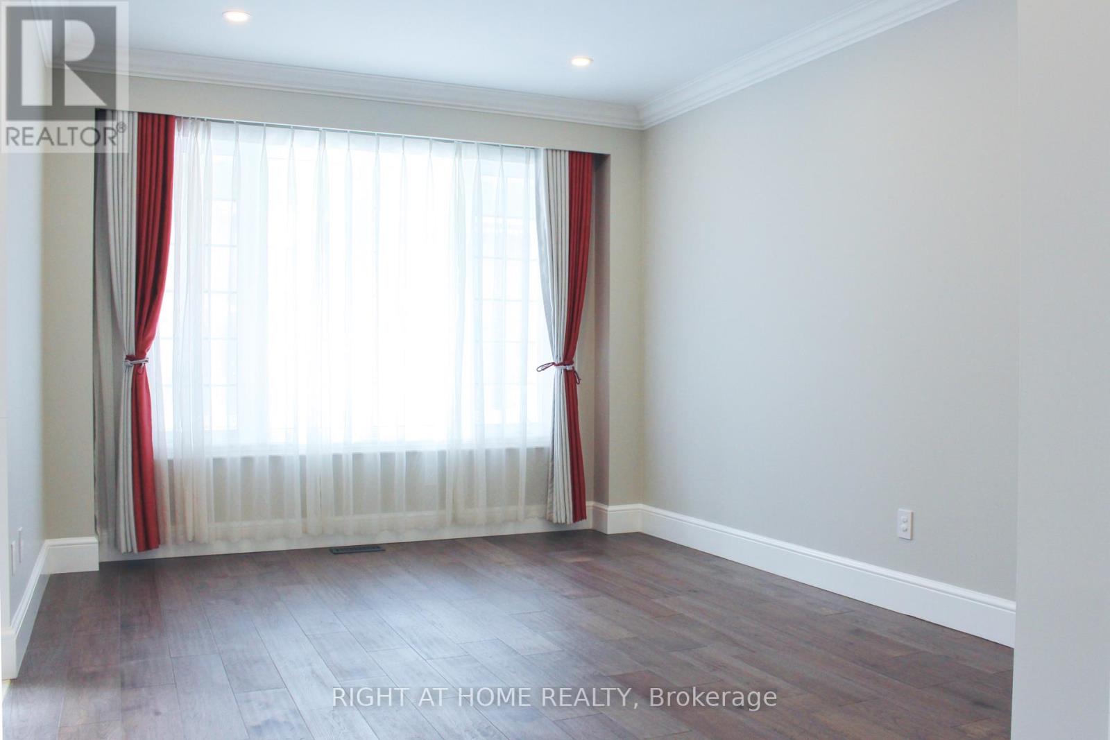 38 Bosco Drive, Vaughan, Ontario  L4H 0M3 - Photo 3 - N12903206