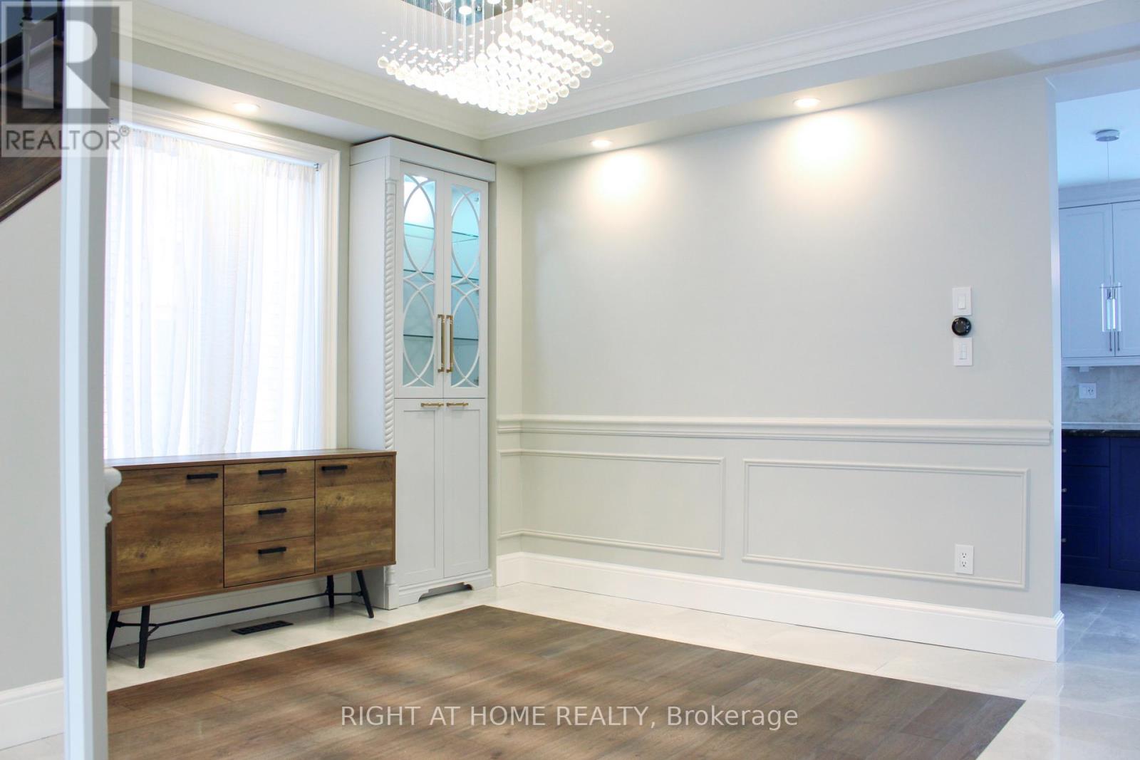 38 Bosco Drive, Vaughan, Ontario  L4H 0M3 - Photo 5 - N12903206