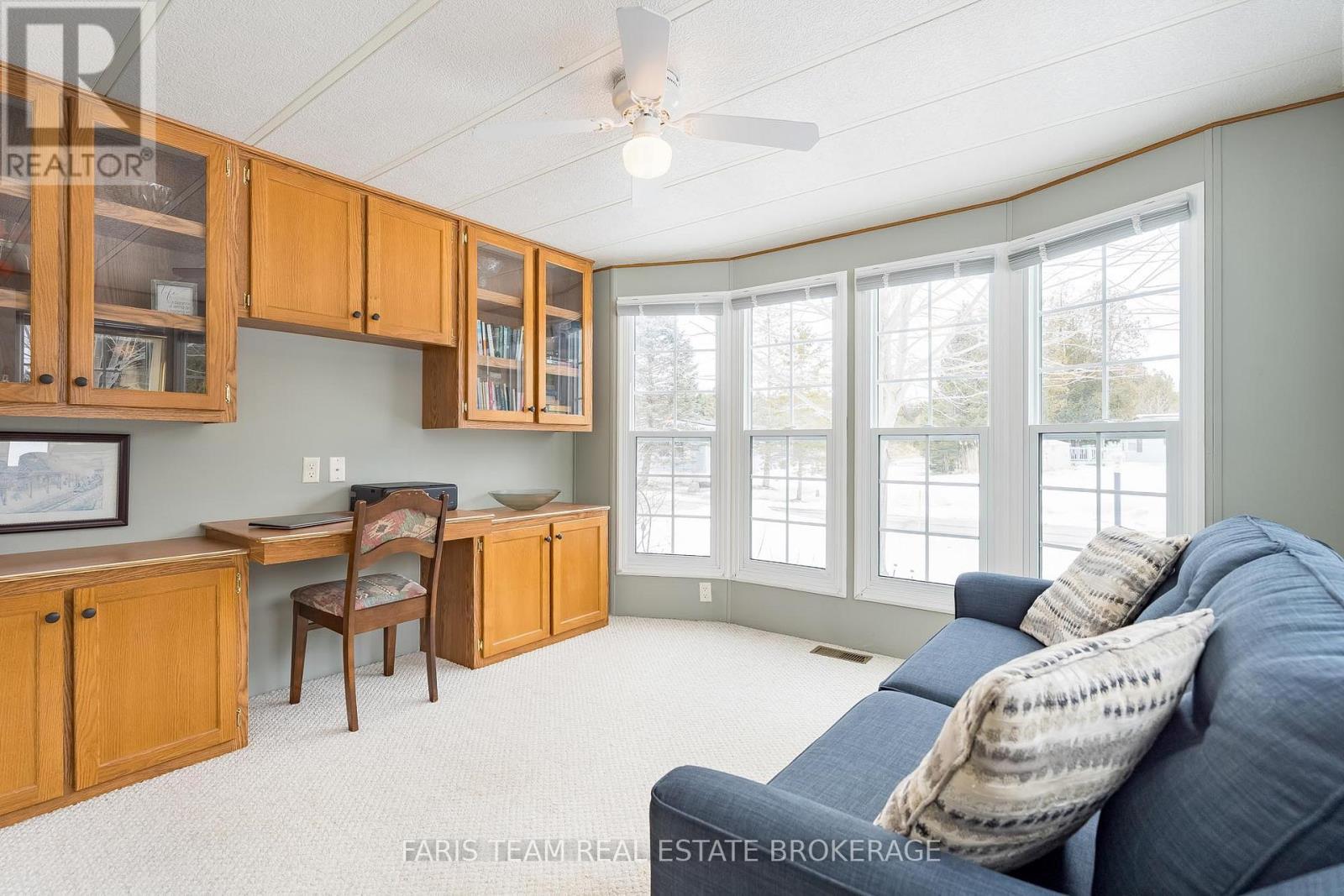 68 The Boardwalk, Wasaga Beach, Ontario  L9Z 3A8 - Photo 21 - S12903132