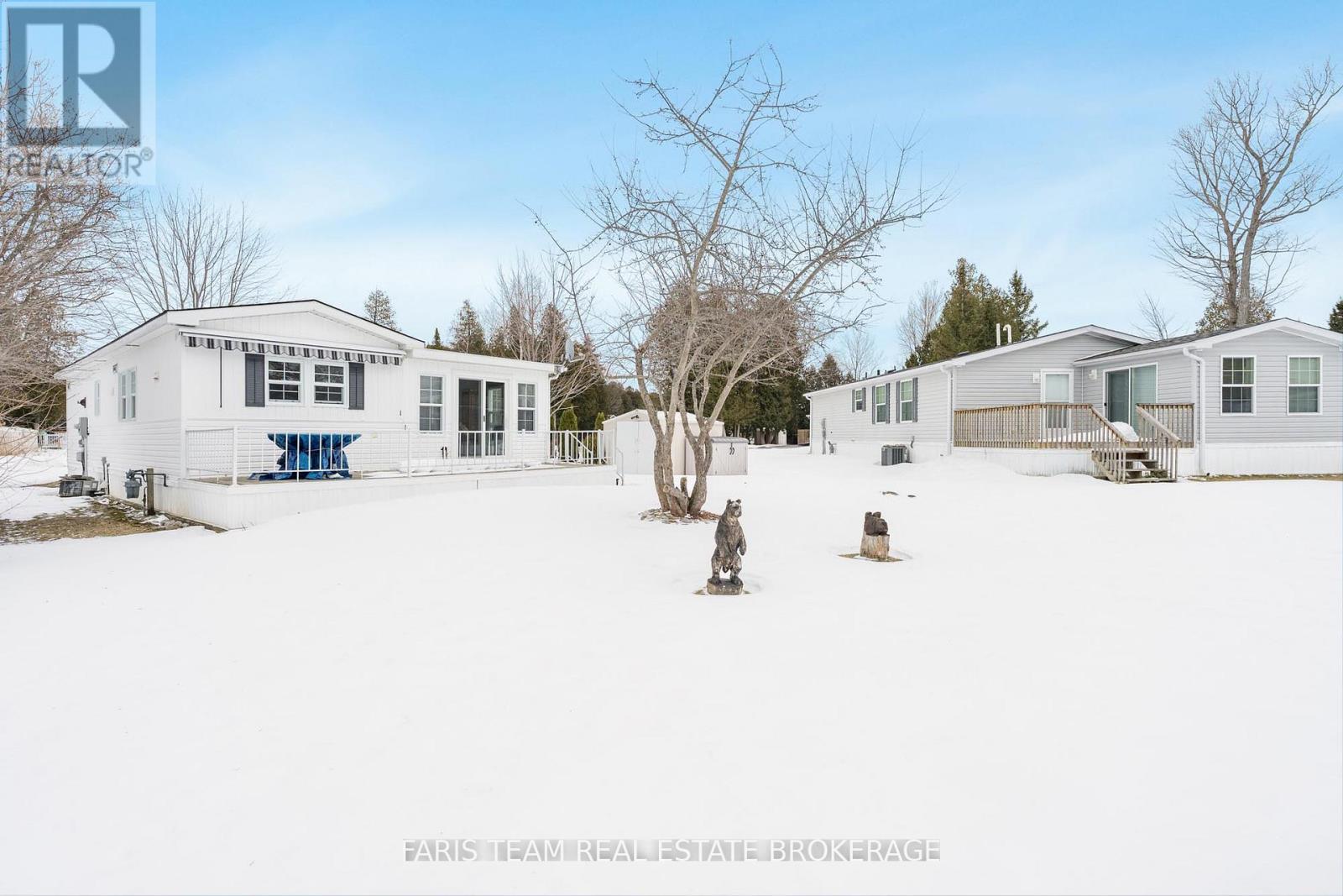 68 The Boardwalk, Wasaga Beach, Ontario  L9Z 3A8 - Photo 28 - S12903132