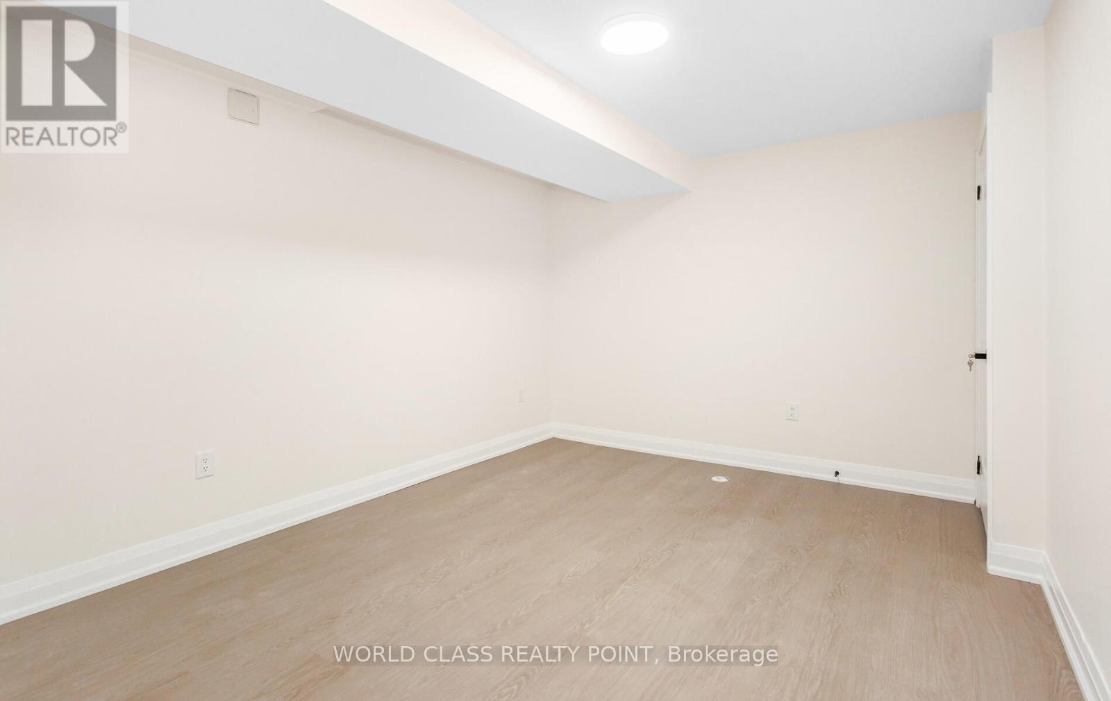 #bsmt - 1210 Duignan Crescent, Milton (Fo Ford), Ontario  L9E 1C2 - Photo 25 - W12903098