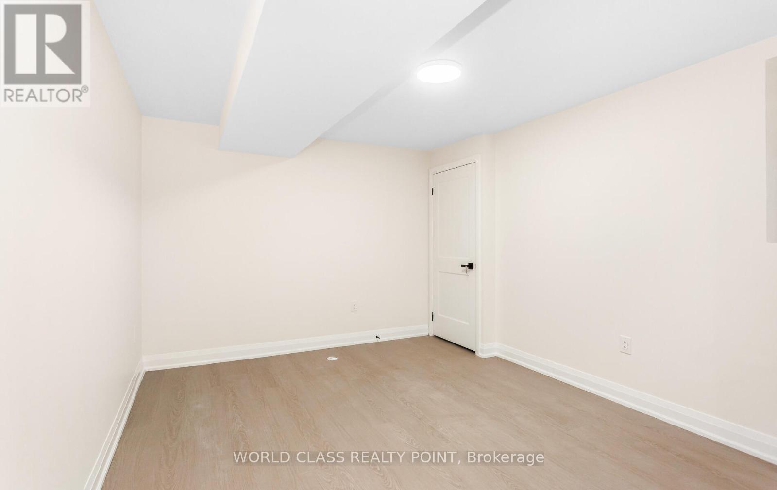 #bsmt - 1210 Duignan Crescent, Milton (Fo Ford), Ontario  L9E 1C2 - Photo 26 - W12903098