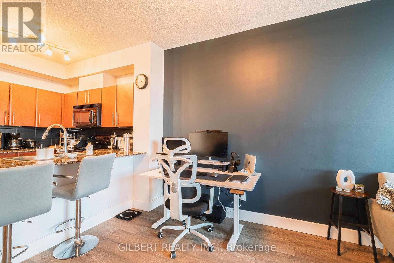 1603 - 3515 Kariya Drive, Mississauga (Fairview), Ontario  L5B 0C1 - Photo 11 - W12903156