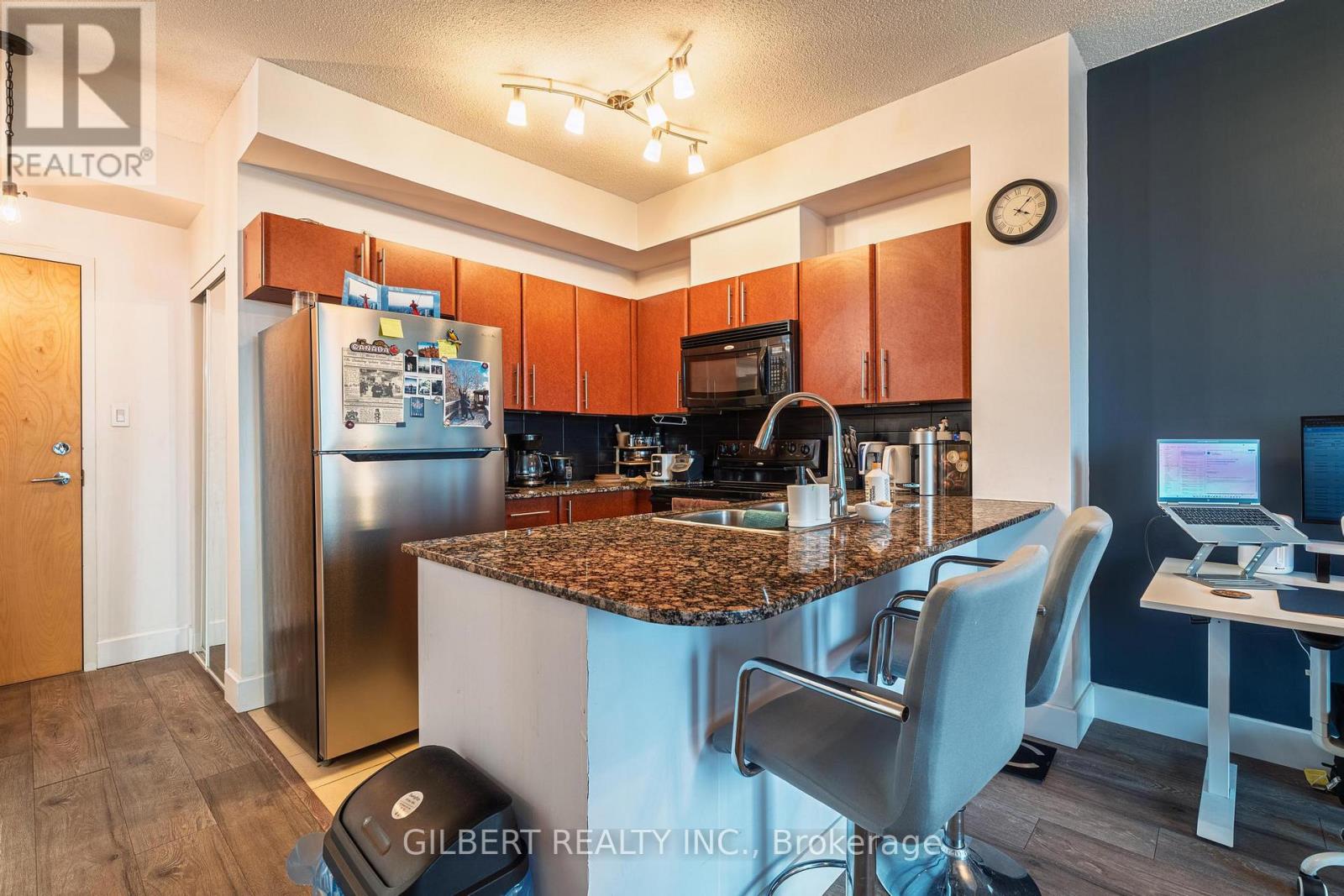 1603 - 3515 Kariya Drive, Mississauga (Fairview), Ontario  L5B 0C1 - Photo 8 - W12903156