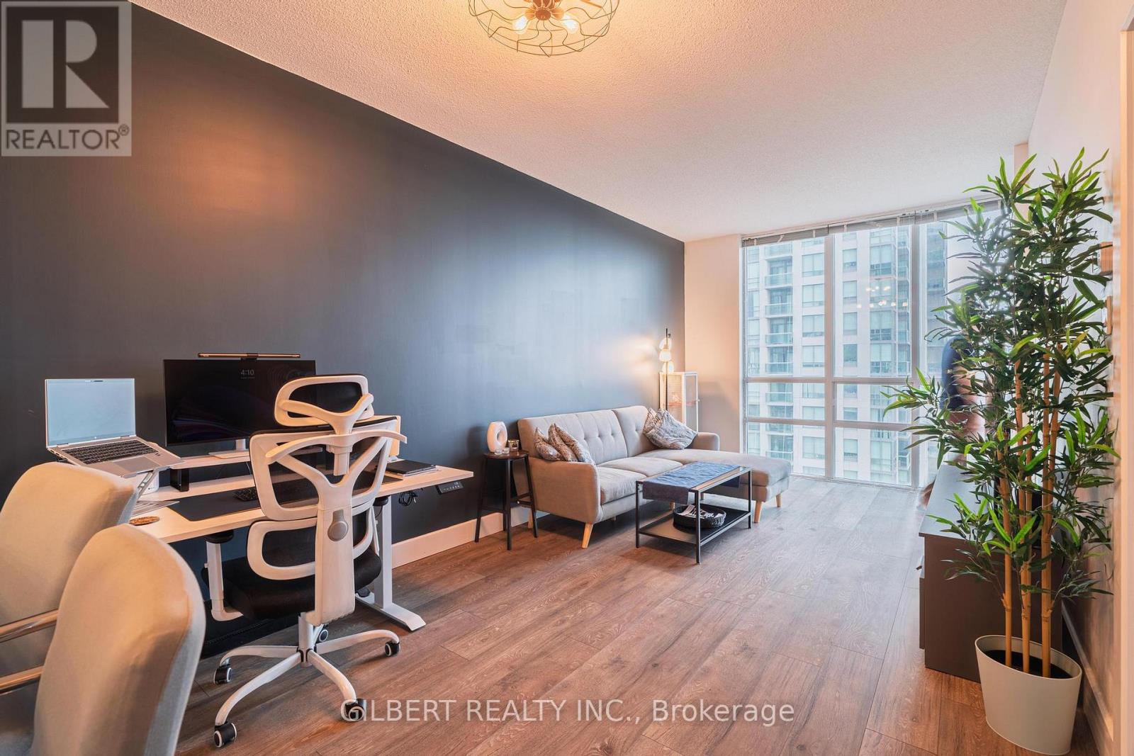 1603 - 3515 Kariya Drive, Mississauga (Fairview), Ontario  L5B 0C1 - Photo 9 - W12903156