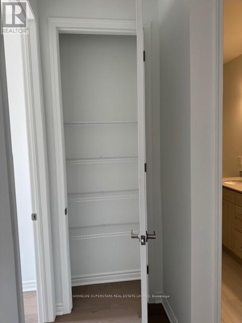 3208 Meadowridge Drive, Oakville (Jm Joshua Meadows), Ontario  L6H 8B4 - Photo 14 - W12903228