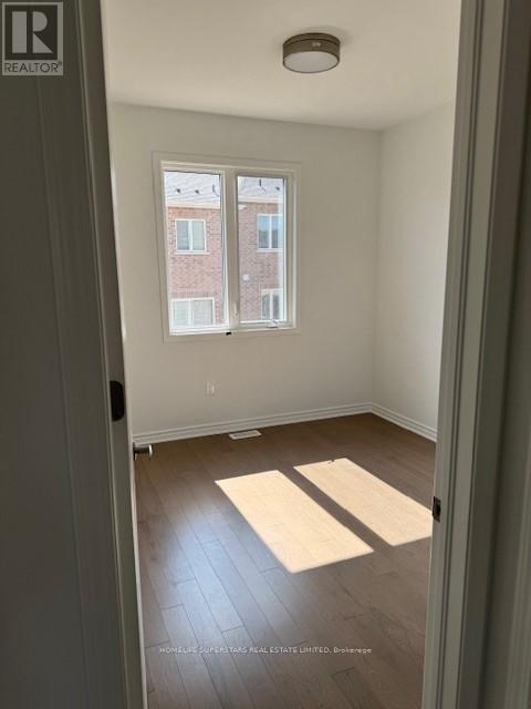 3208 Meadowridge Drive, Oakville (Jm Joshua Meadows), Ontario  L6H 8B4 - Photo 7 - W12903228