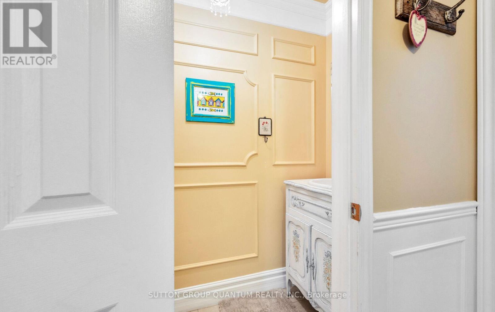 2113 Folkway Drive, Mississauga (Erin Mills), Ontario  L5L 3G3 - Photo 17 - W12903244