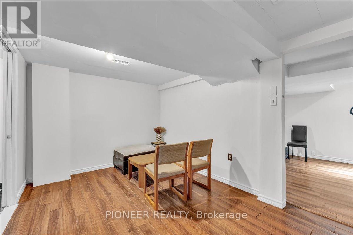 11 Great Oak Court, Brampton (Northgate), Ontario  L6S 2J9 - Photo 32 - W12903260