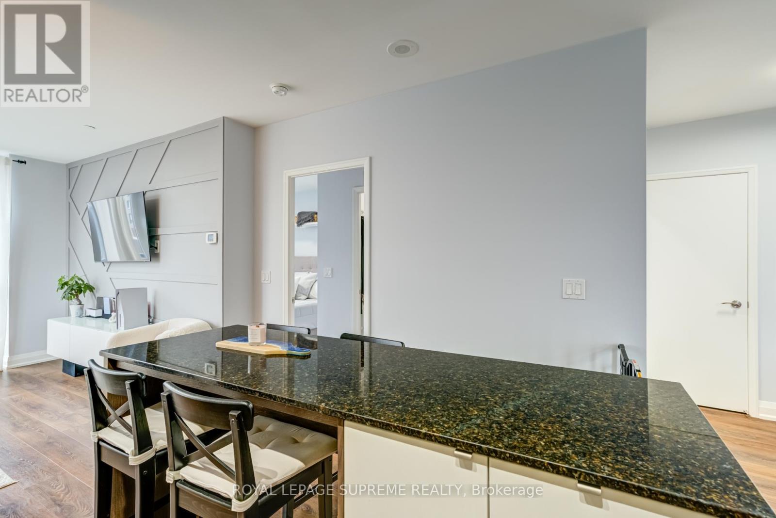 302 - 9 Valhalla Inn Road, Toronto (Islington-City Centre West), Ontario  M9B 0B2 - Photo 17 - W12903302