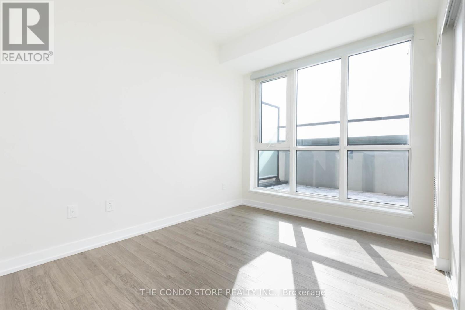 905 - 2300 St. Clair Avenue W, Toronto, Ontario  M6N 1K8 - Photo 19 - W12903312