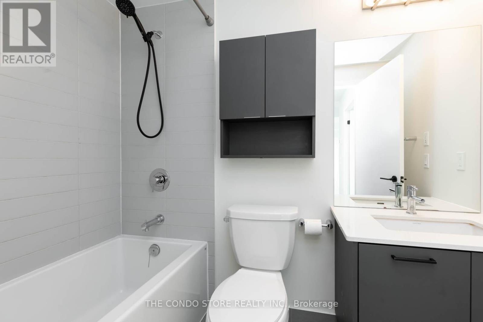 905 - 2300 St. Clair Avenue W, Toronto, Ontario  M6N 1K8 - Photo 22 - W12903312