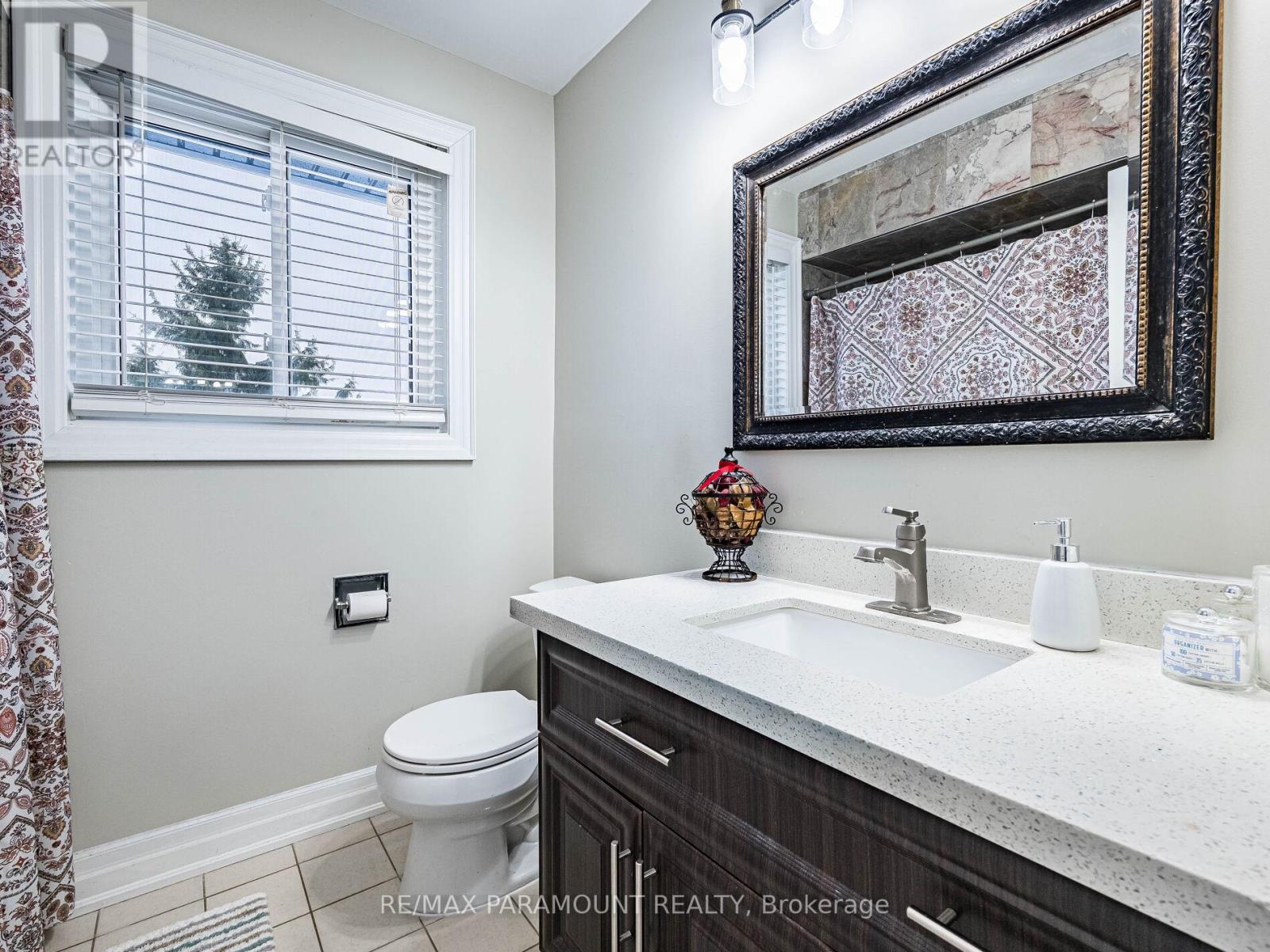 49 Marilyn Street, Caledon (Caledon East), Ontario  L7C 1H5 - Photo 35 - W12903330