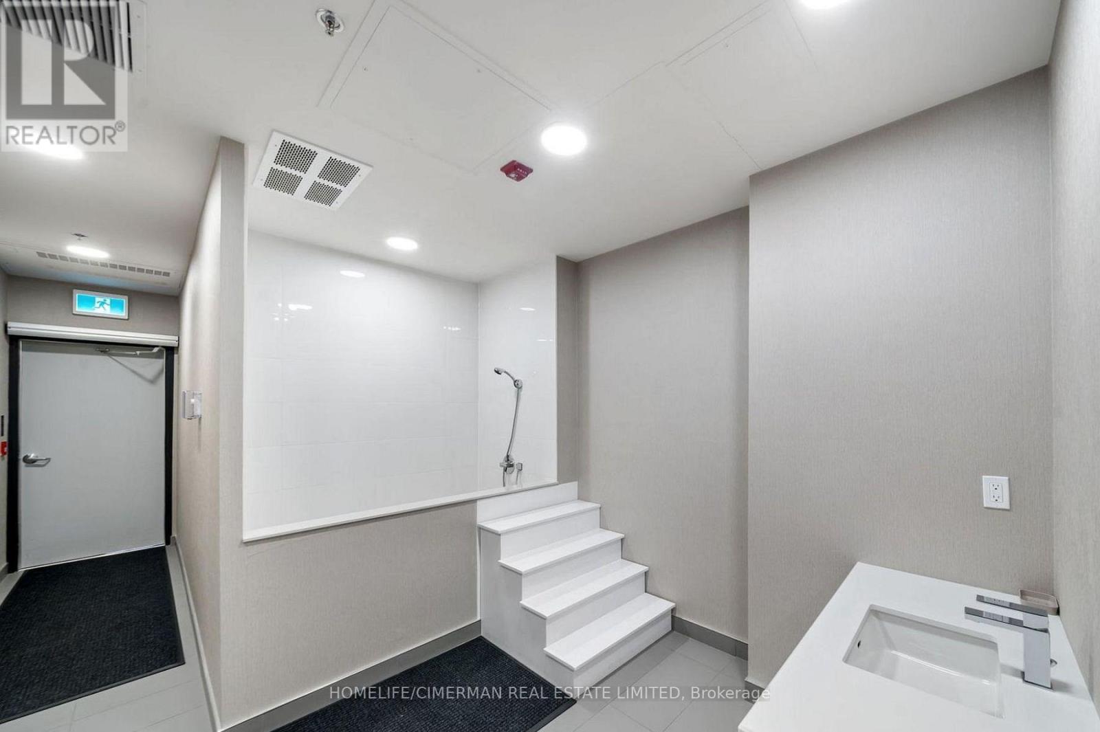 314 - 50 Ann Street, Caledon (Bolton West), Ontario  L7E 1B9 - Photo 29 - W12903332